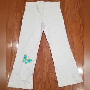 Cute White Capris size Large